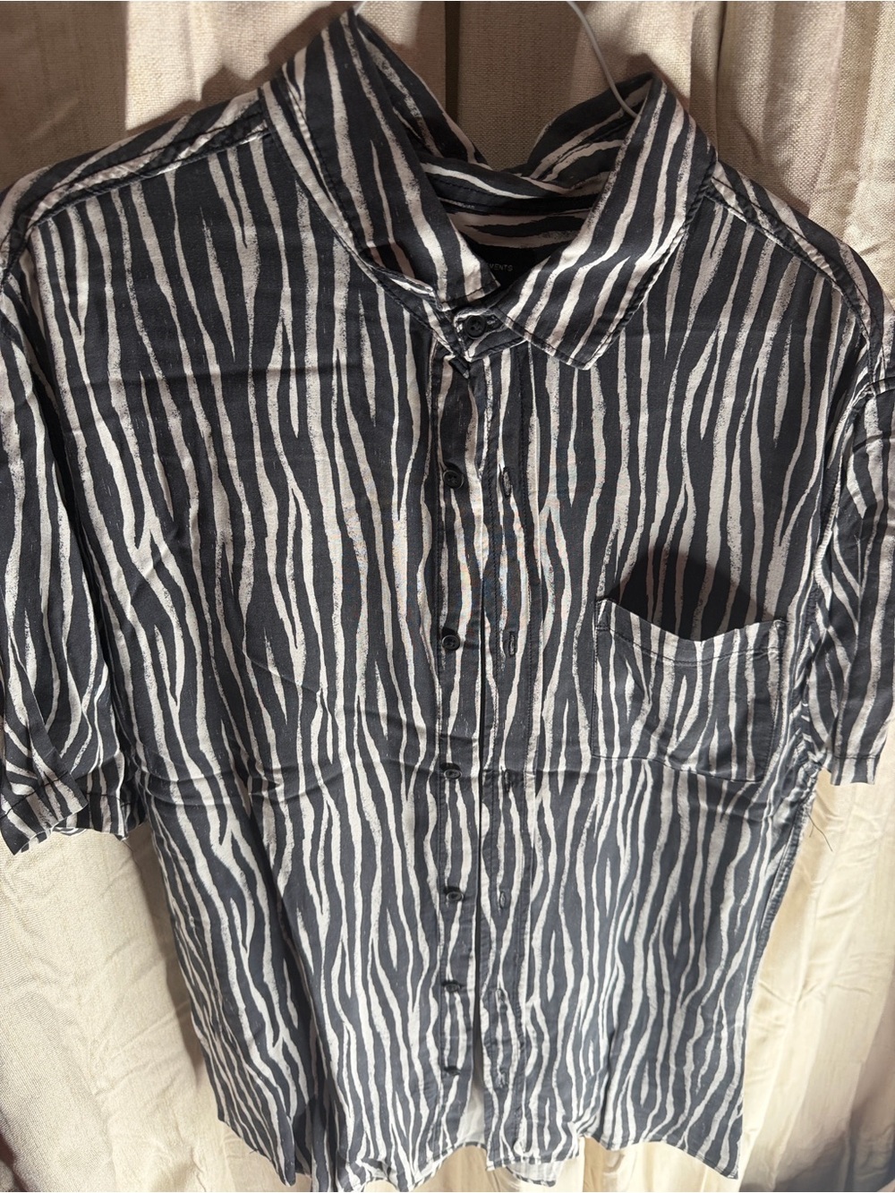 Men's Black and White Striped Short-Sleeve Button-Up Shirt Cotton On